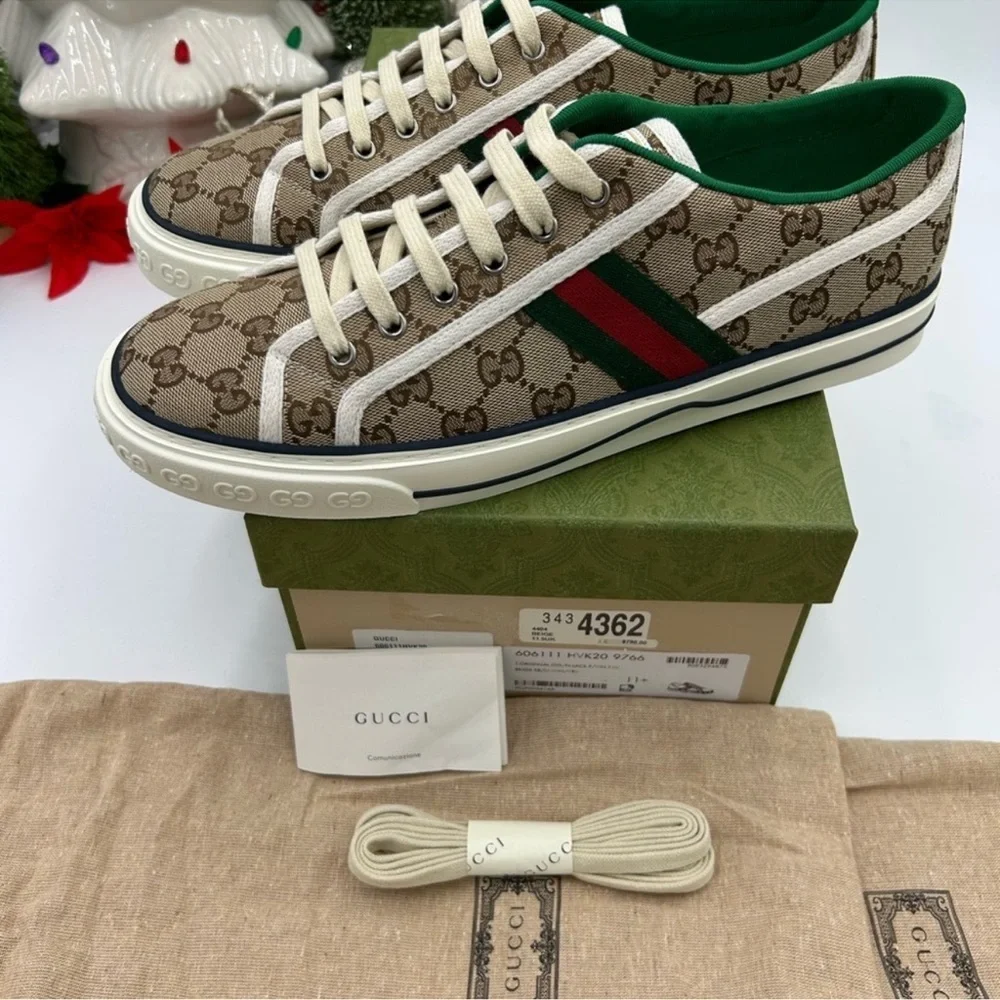 Gucci tennis 1977 low top GG canvas sneakers size 11.5 fits 12 US. Made in Italy